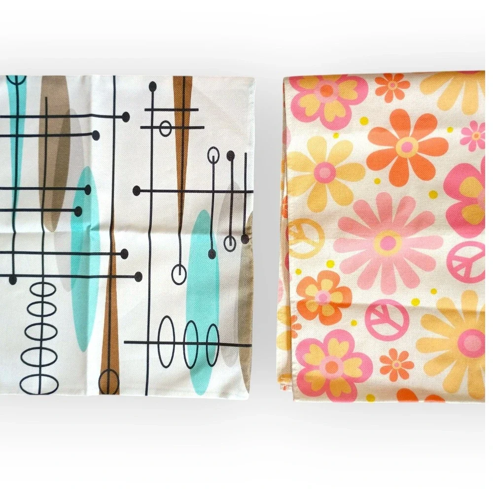 Retro MCM Atomic Pillow Cover and 70s Floral Peace Sign Table Runner Set